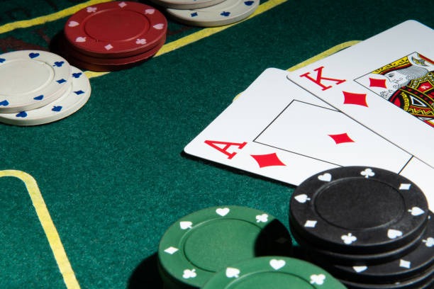 Live European Roulette gameplay showing wheel spin and betting interface